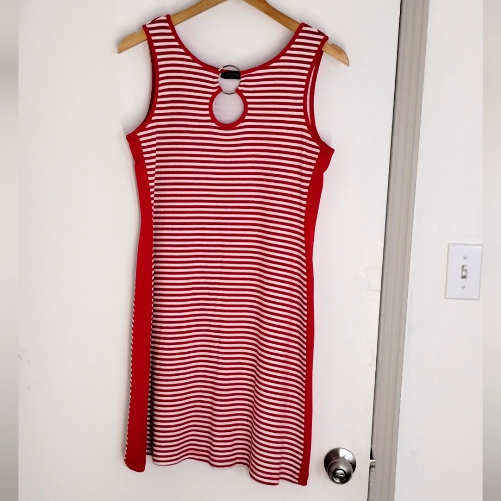 YUL VOY RED AND WHITE STRIPPED DRESS SIZE MEDIUM